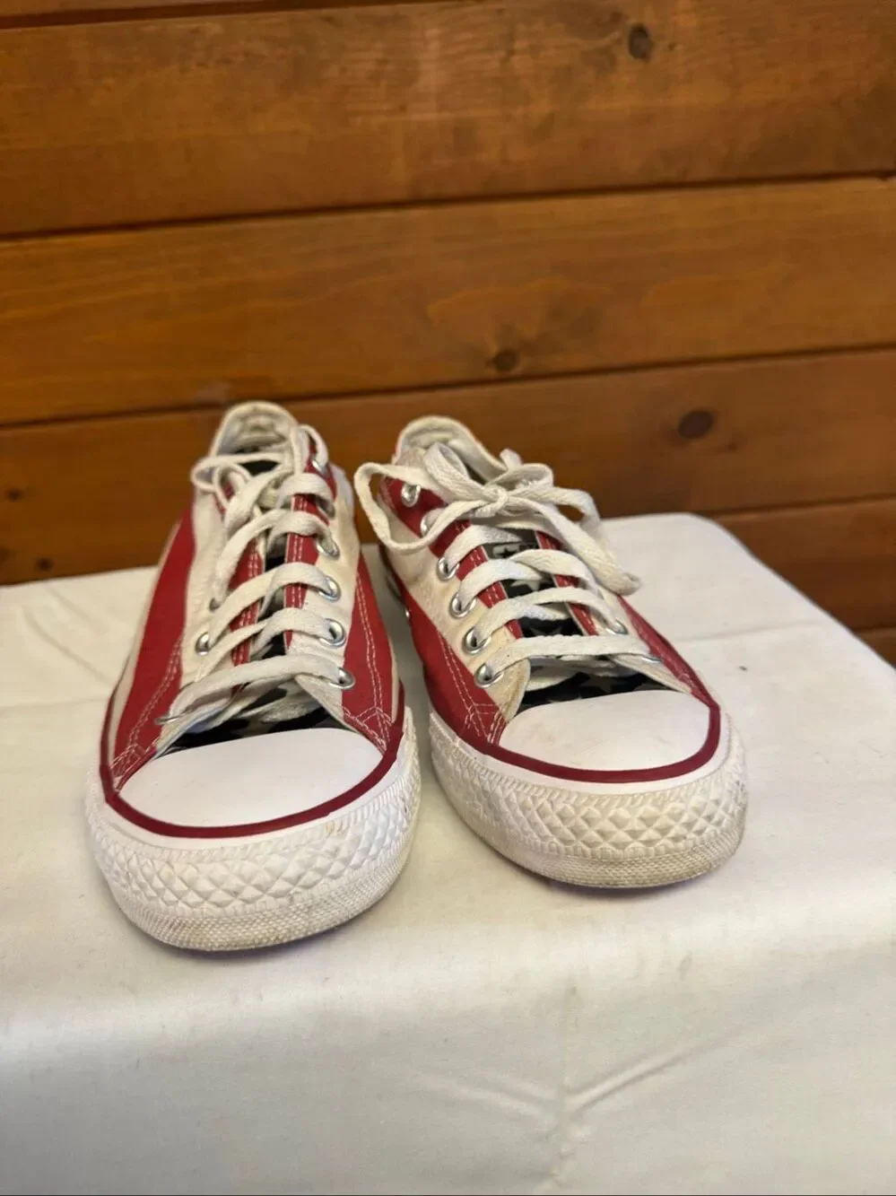 Converse Unisex Chuck Taylor All Star  sneakers  American flag Woman’s Sz 7